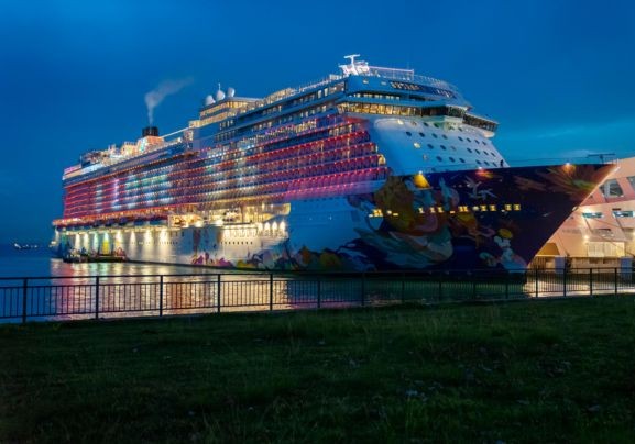 Cruise & Safari Adventures